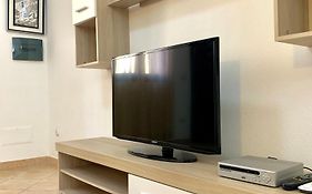 Square Inn Apartment